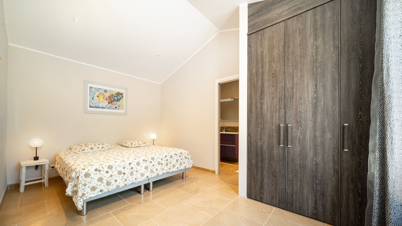 Photo of Bedroom in Simiane-la-Rotonde