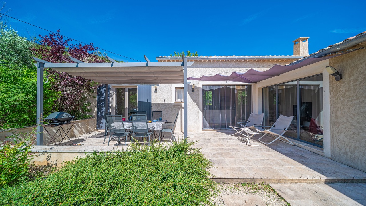 Photo of Outdoor in Simiane-la-Rotonde