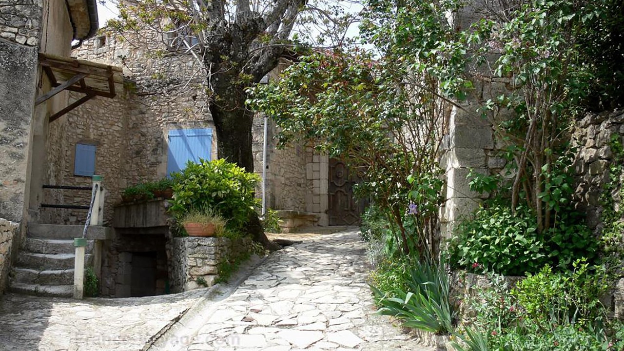 Photo of Outdoor in Simiane-la-Rotonde