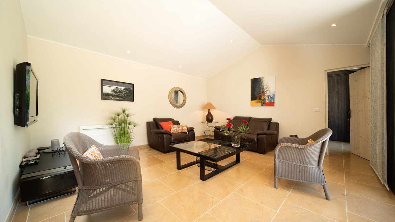 Photo of Livingroom in Simiane-la-Rotonde