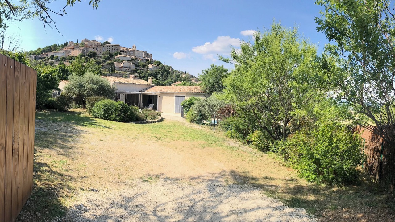Photo of Outdoor in Simiane-la-Rotonde