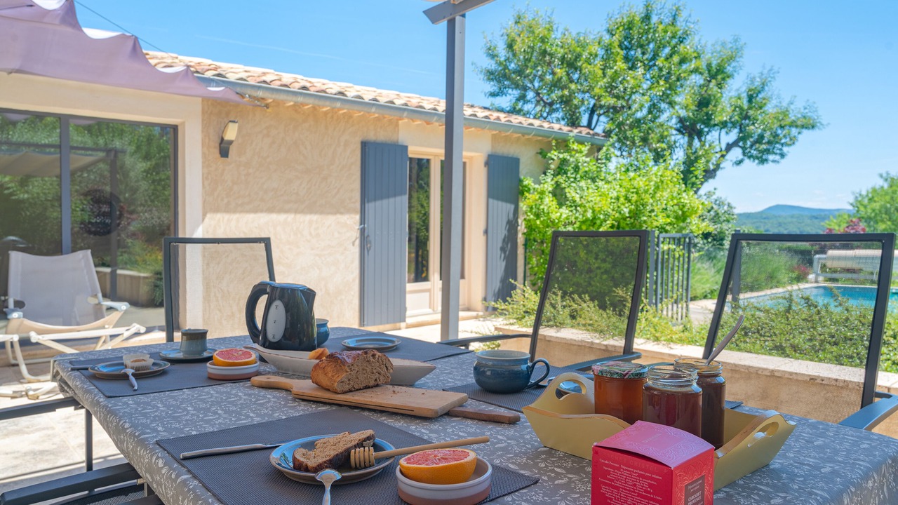 Photo of Outdoor in Simiane-la-Rotonde