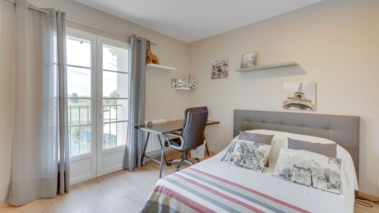 Photo of Bedroom in Jonquerettes