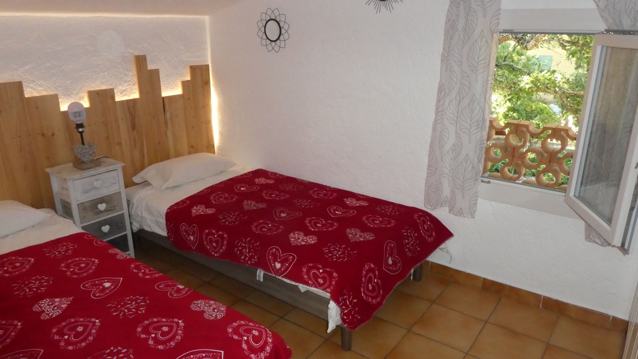 Photo of Bedroom in Les Salles-sur-Verdon