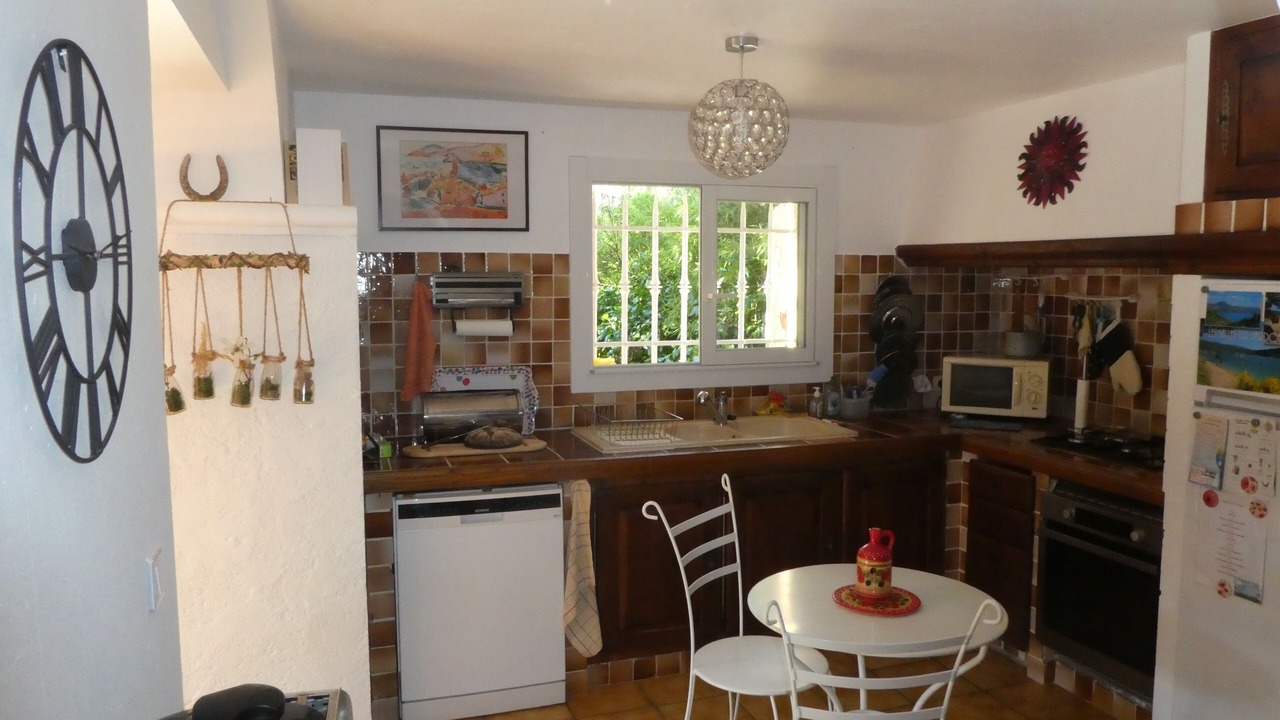 Photo of Kitchen in Les Salles-sur-Verdon
