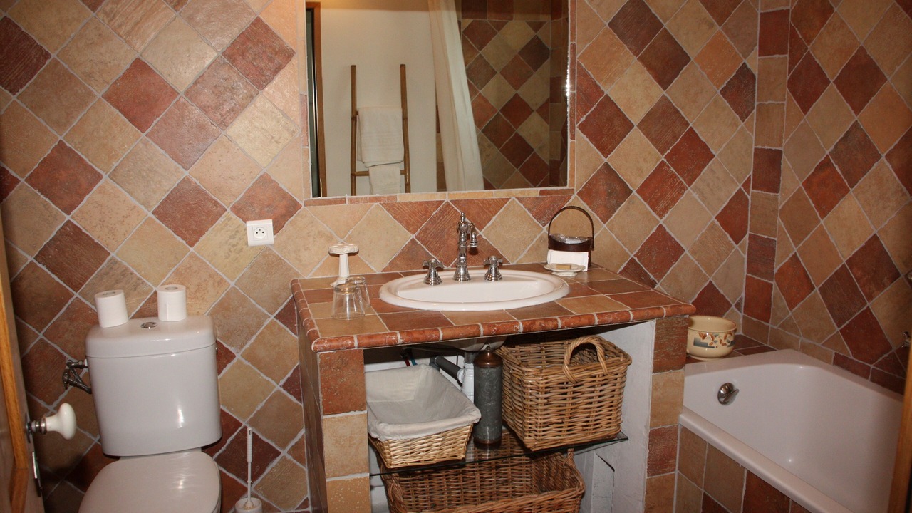 Photo of Bathroom in Estezargues