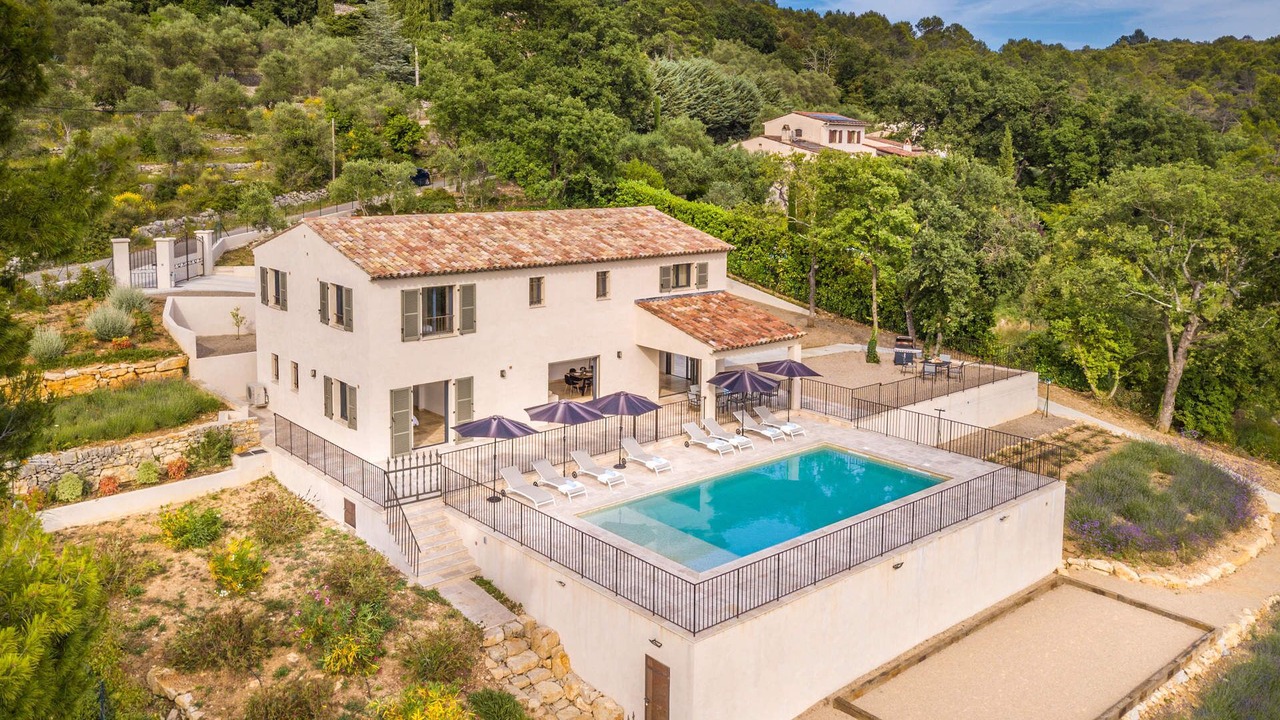 Photo of Outdoor in Saint-Cezaire-sur-Siagne