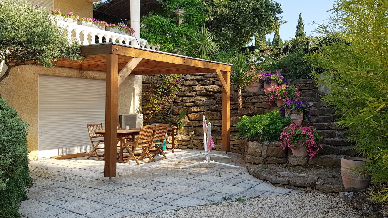Photo of Outdoor in Gareoult