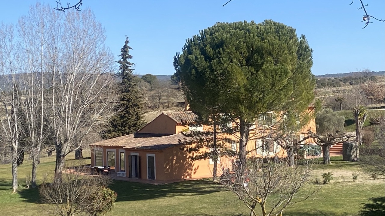 Photo of Outdoor in Pertuis