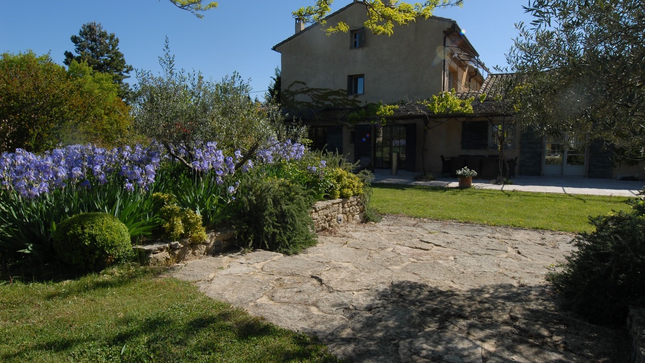 Photo of Outdoor in Cabrieres-d'Avignon
