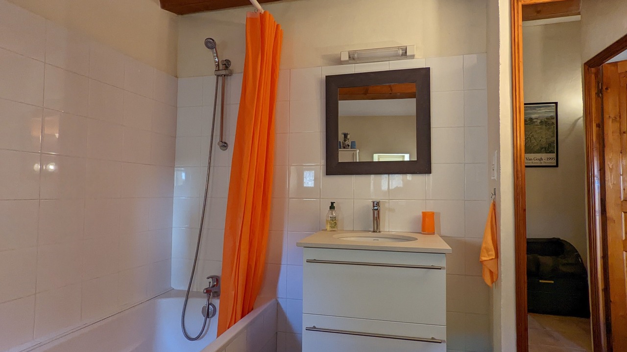 Photo of Bathroom in Boulbon
