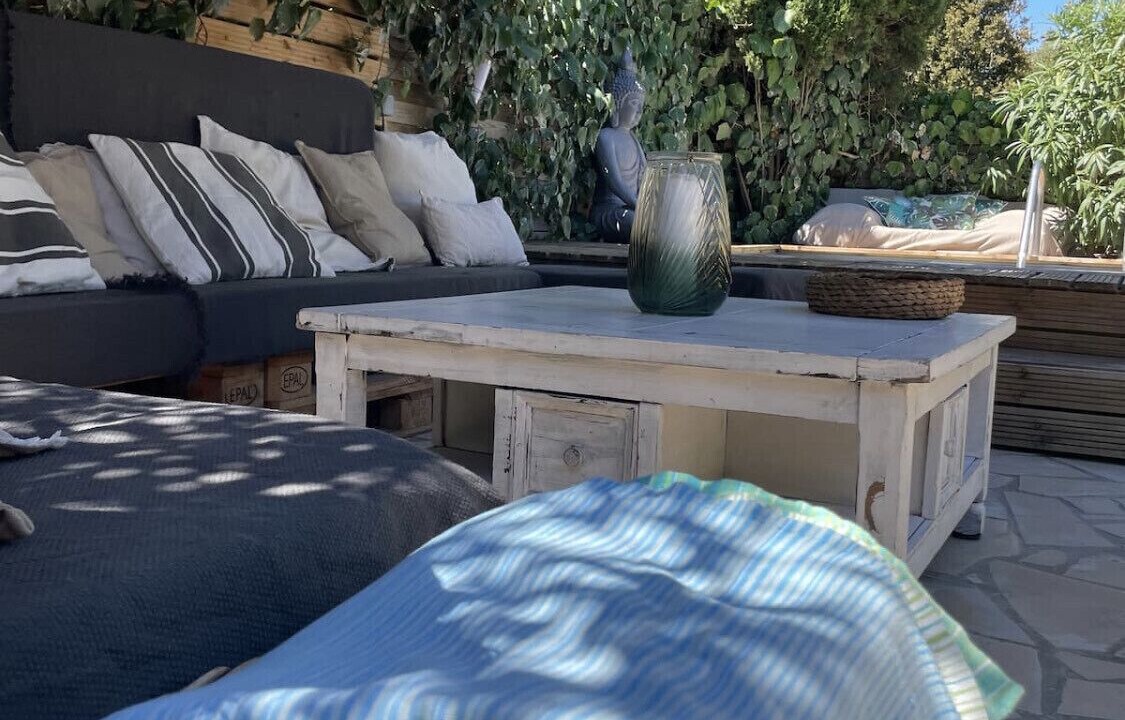 Photo of Patio Balcony in Vers-Pont-du-Gard