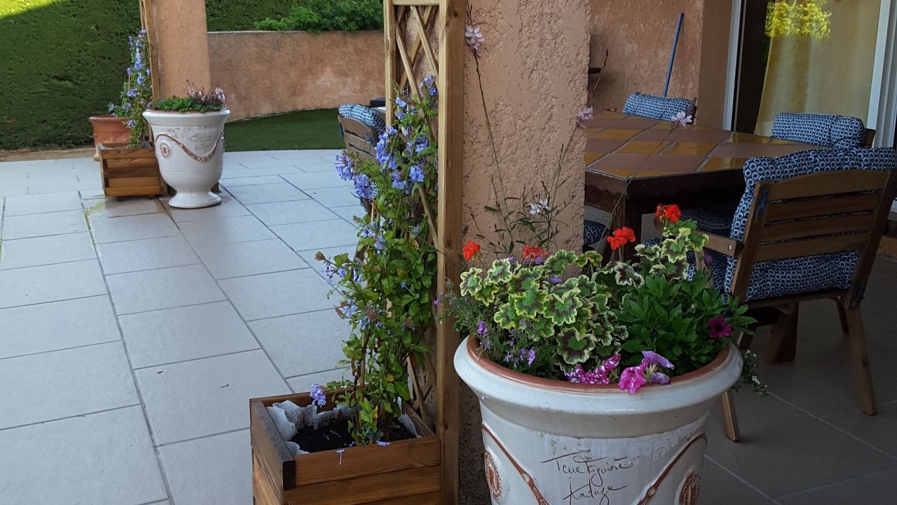 Photo of Patio Balcony in Arles