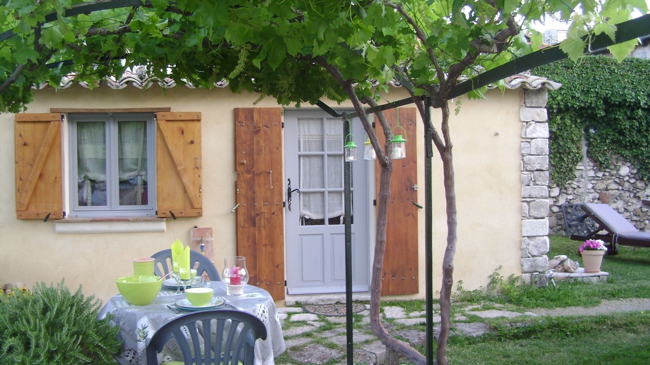 Photo of Outdoor in Apt