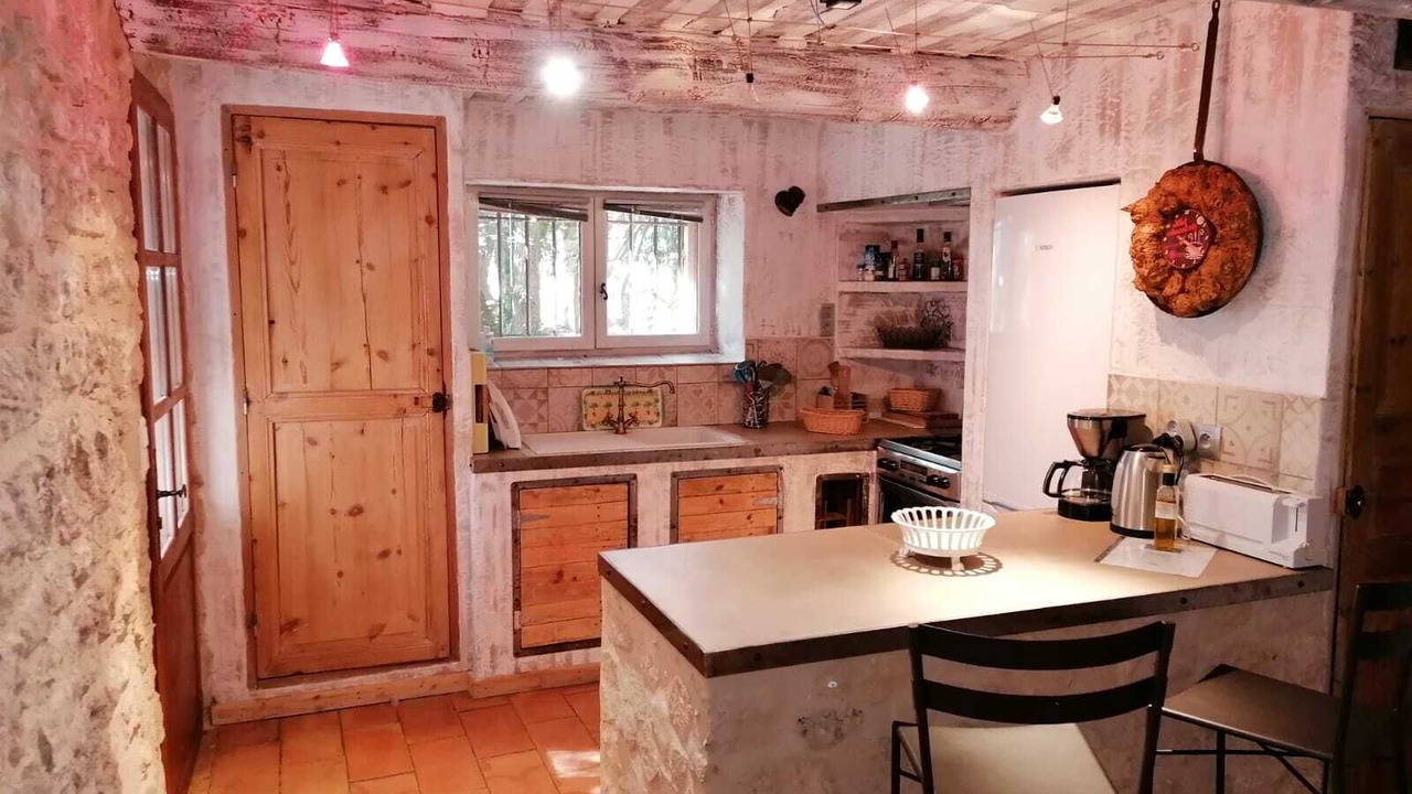 Photo of Kitchen in Menerbes