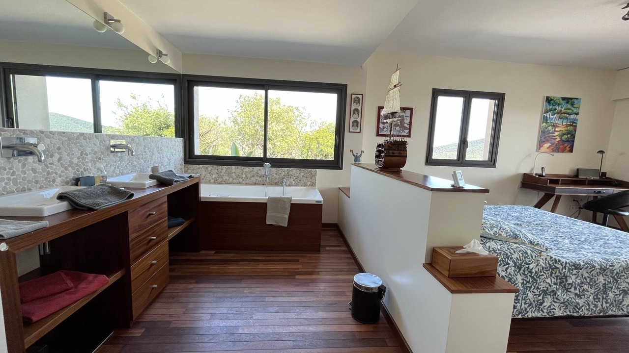 Photo of Bathroom in La Londe-les-Maures