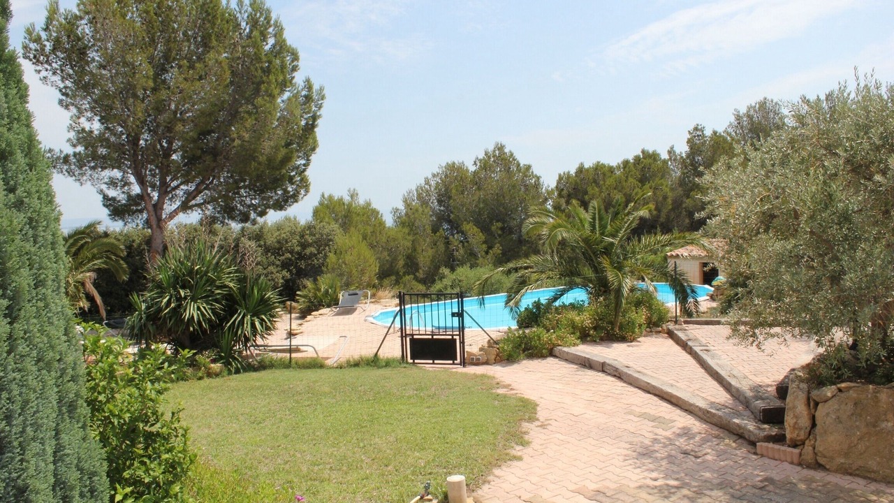 Photo of Outdoor in Istres