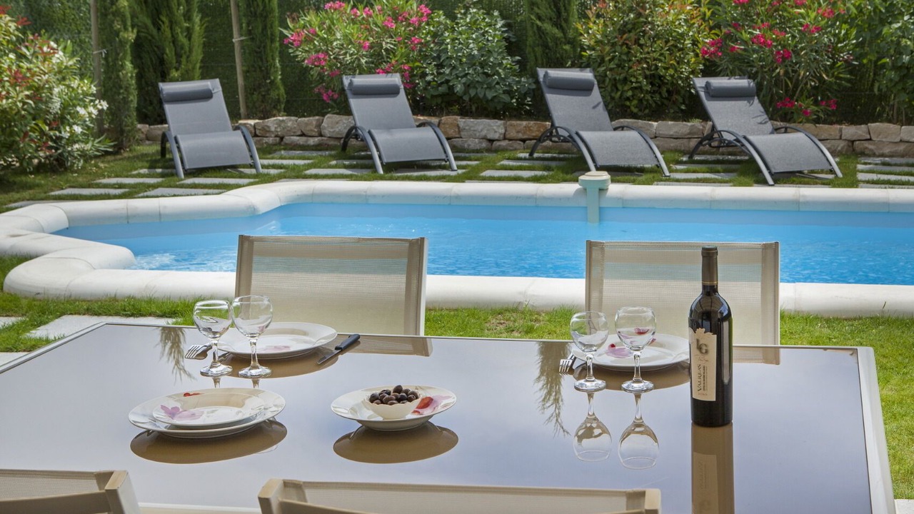 Photo of Outdoor in Grillon