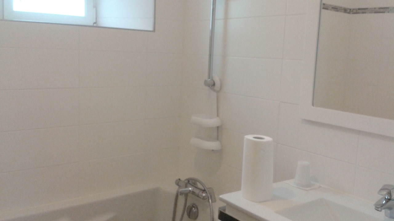 Photo of Bathroom in Menerbes