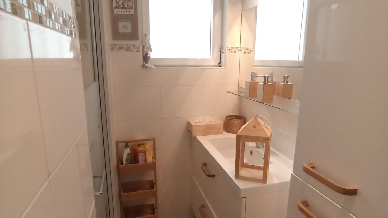 Photo of Bathroom in Menerbes