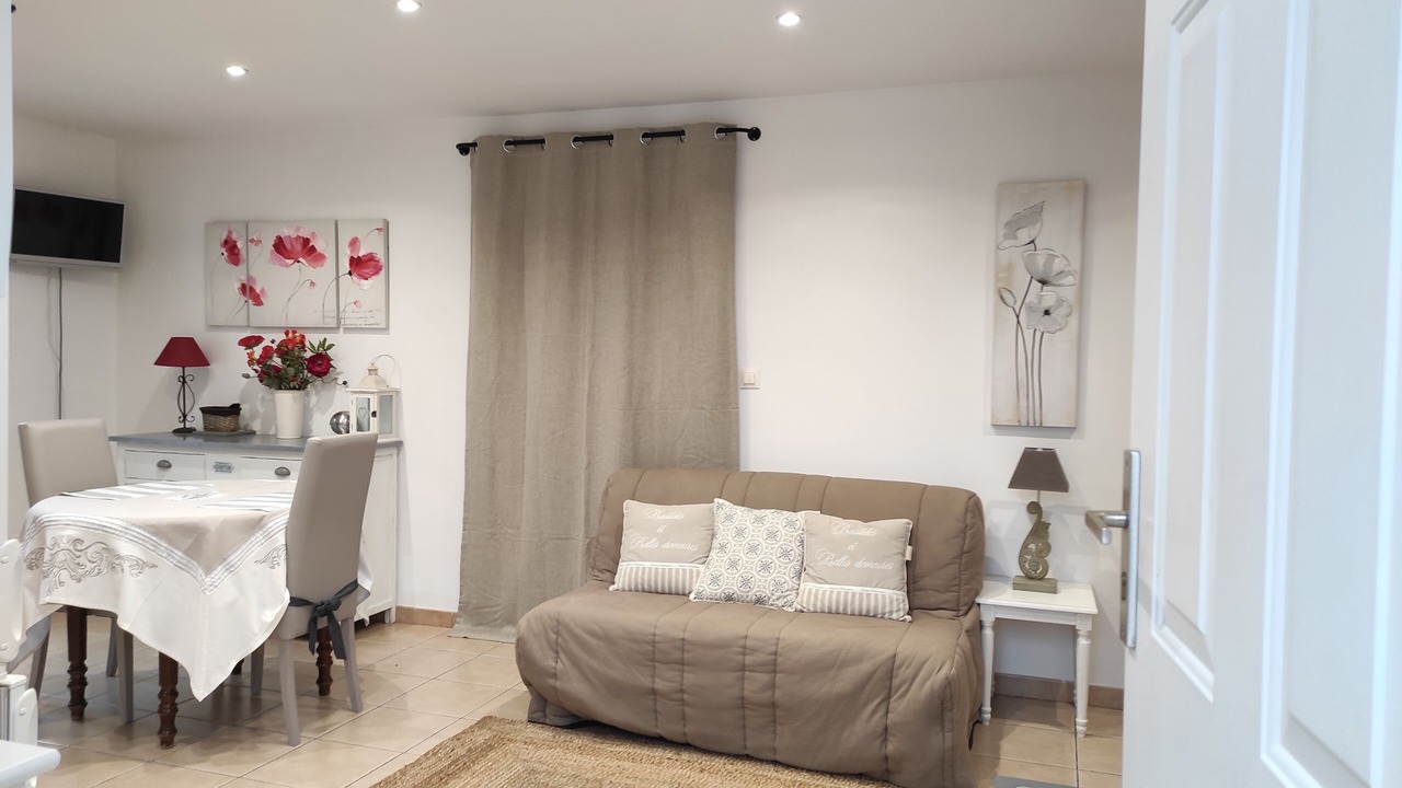 Photo of Livingroom in Chateauneuf-de-Gadagne