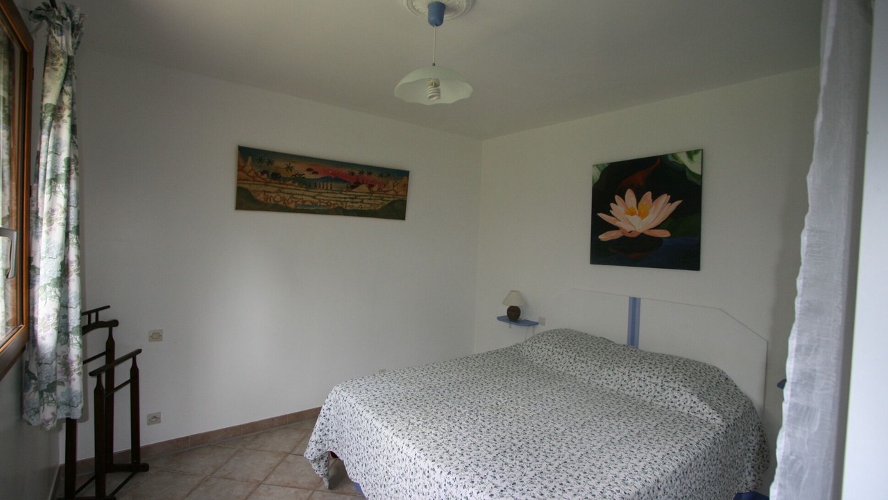 Photo of Bedroom in Villelaure
