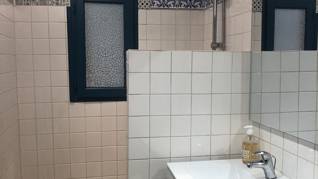 Photo of Bathroom in Cassis