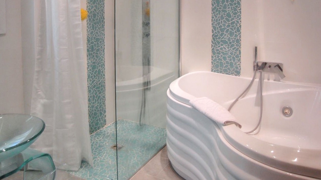 Photo of Bathroom in Saint-Maximin-la-Sainte-Baume