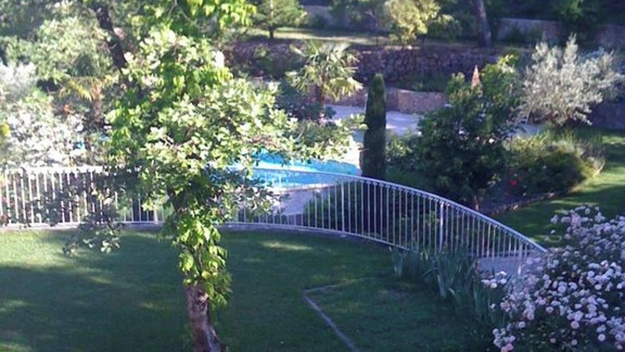 Photo of Outdoor in Saint-Maximin-la-Sainte-Baume