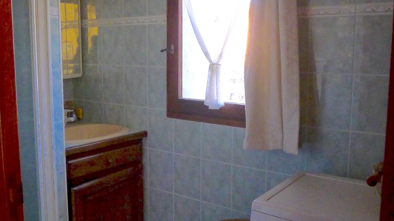 Photo of Bathroom in Sainte-Tulle