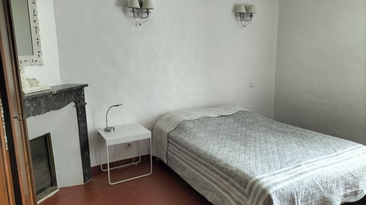 Photo of Bedroom in Beaumont-du-Ventoux