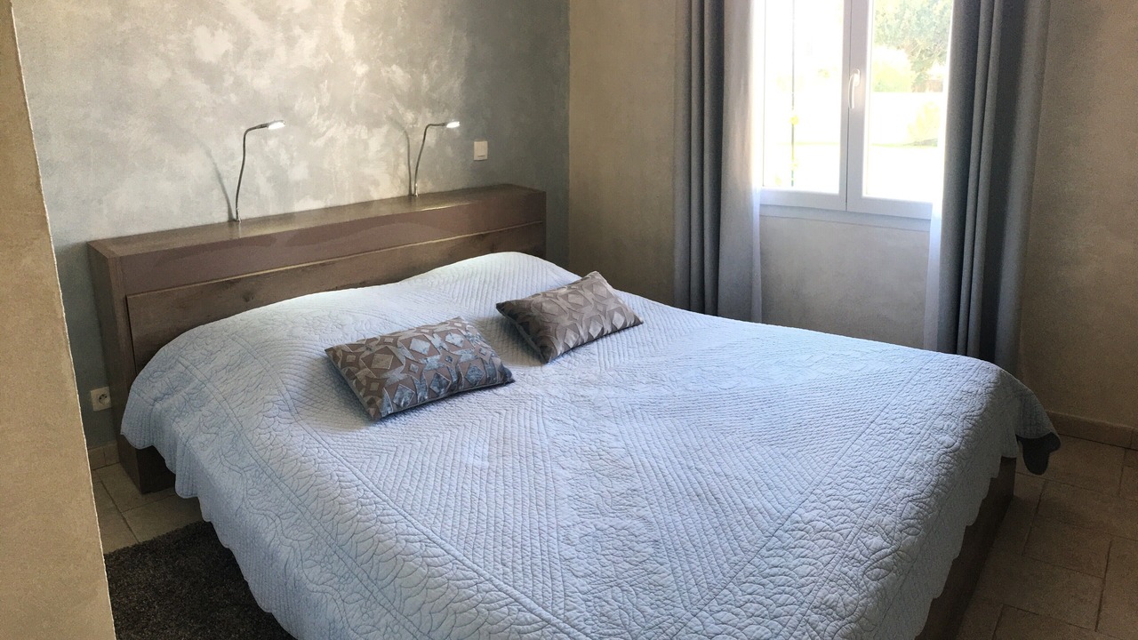 Photo of Bedroom in Vers-Pont-du-Gard