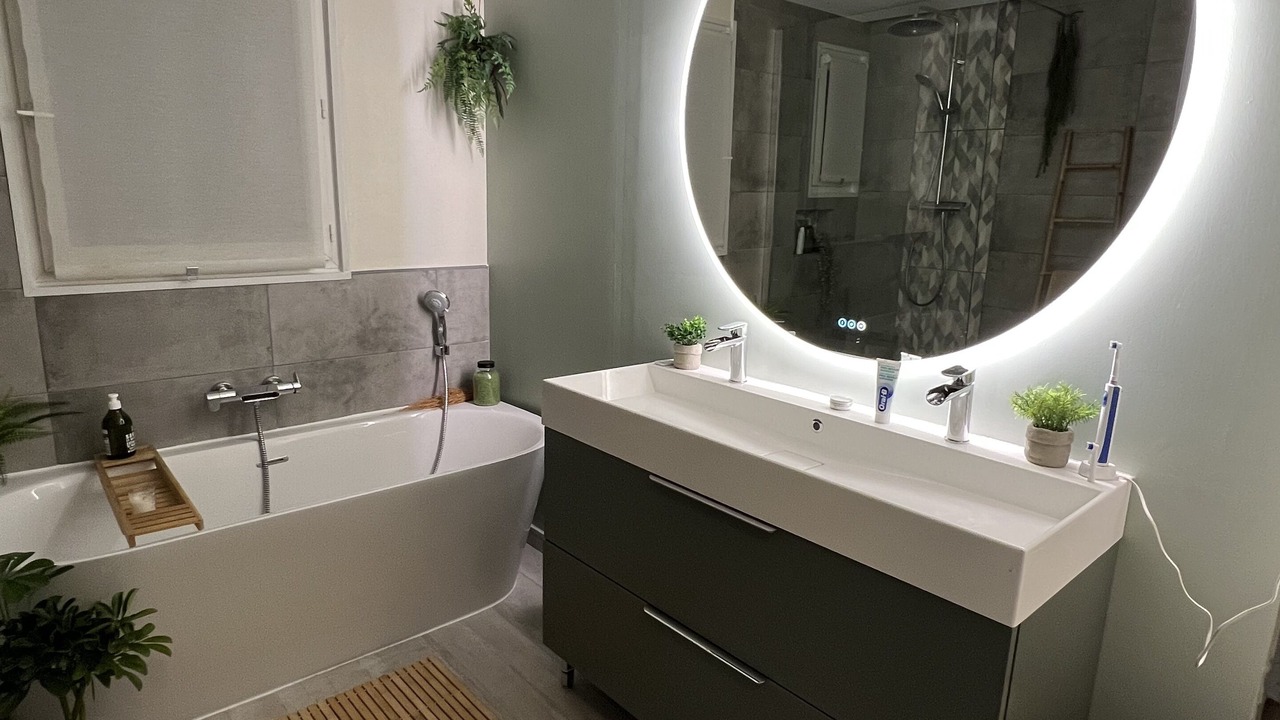 Photo of Bathroom in Aubagne