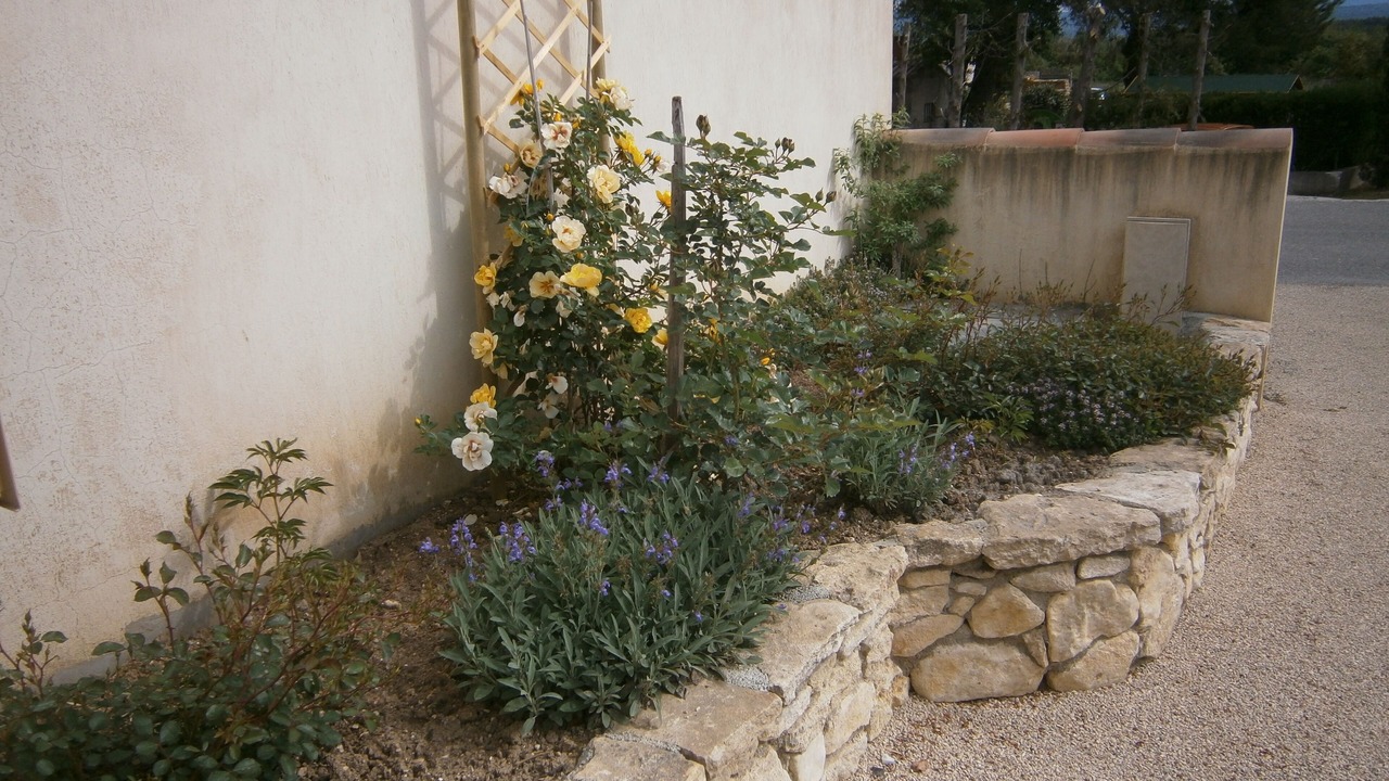 Photo of Outdoor in Robion