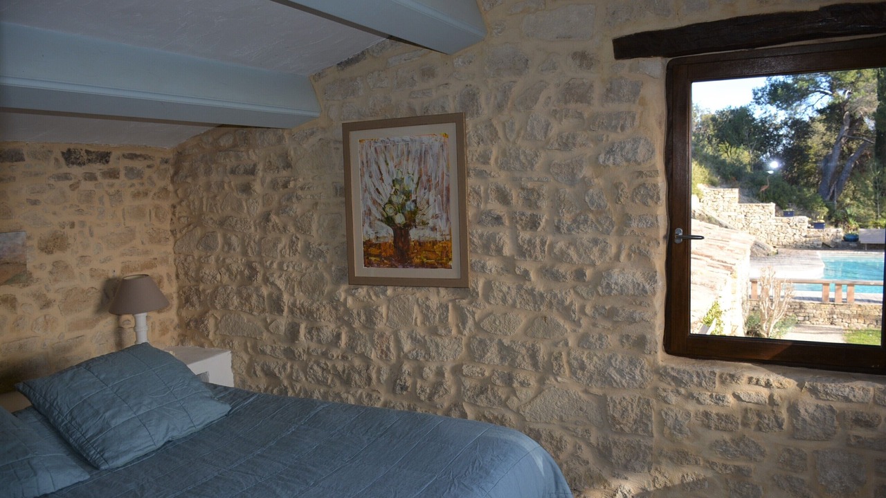 Photo of Bedroom in Beaumes-de-Venise