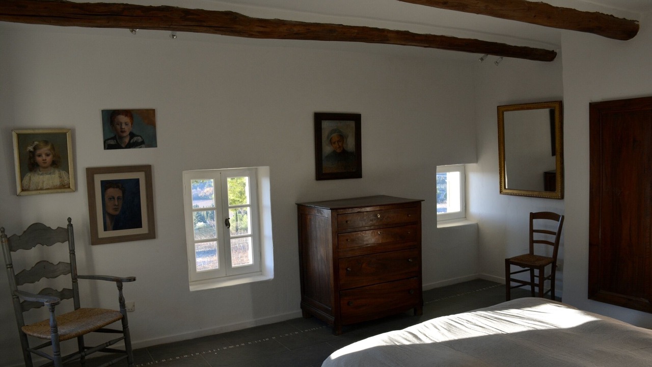 Photo of Bedroom in Beaumes-de-Venise