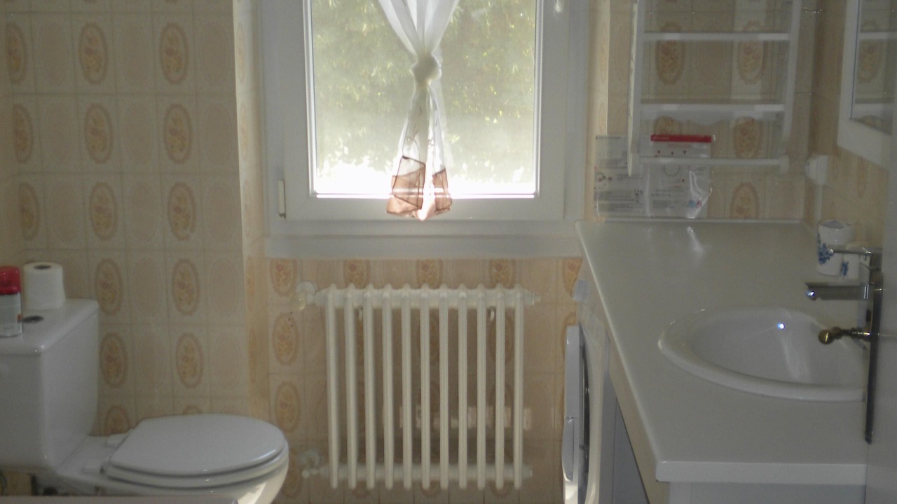 Photo of Bathroom in Menerbes