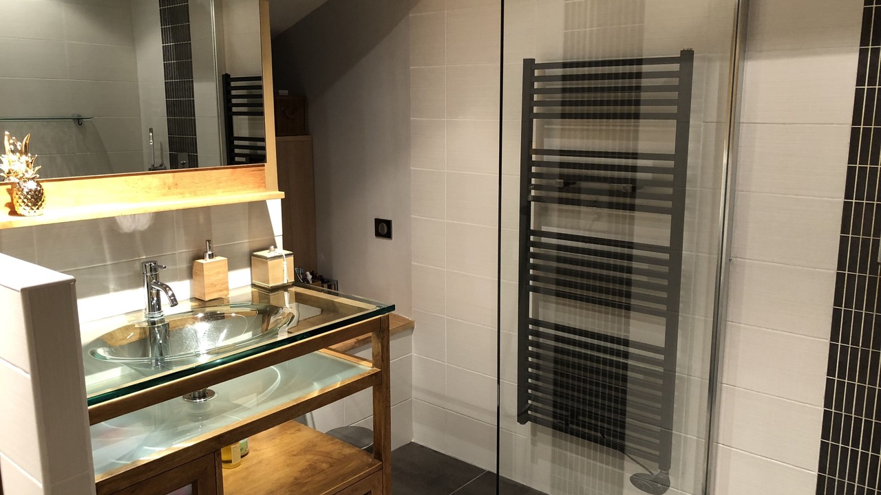 Photo of Bathroom in Cogolin