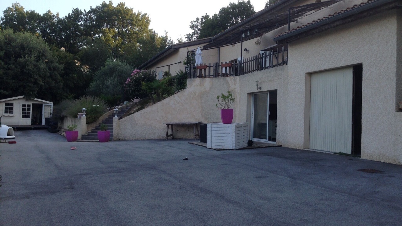 Photo of Outdoor in Tourves