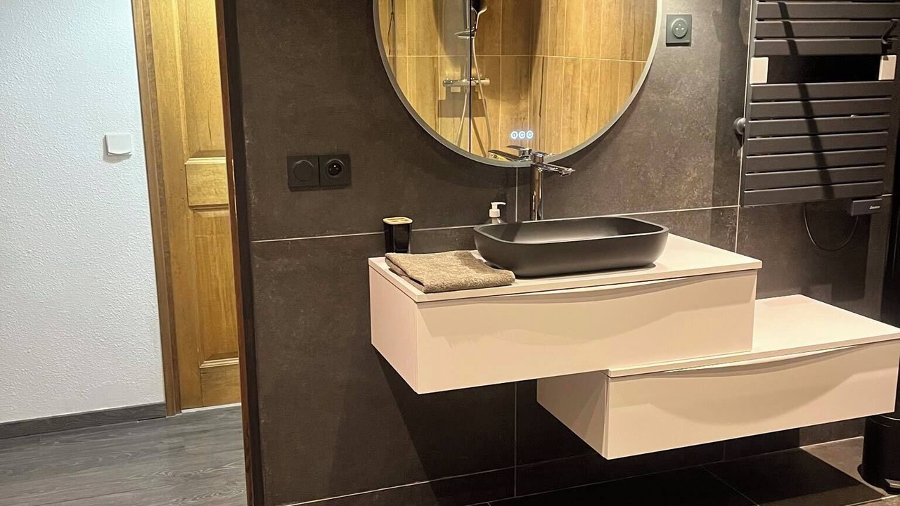 Photo of Bathroom in Tourves