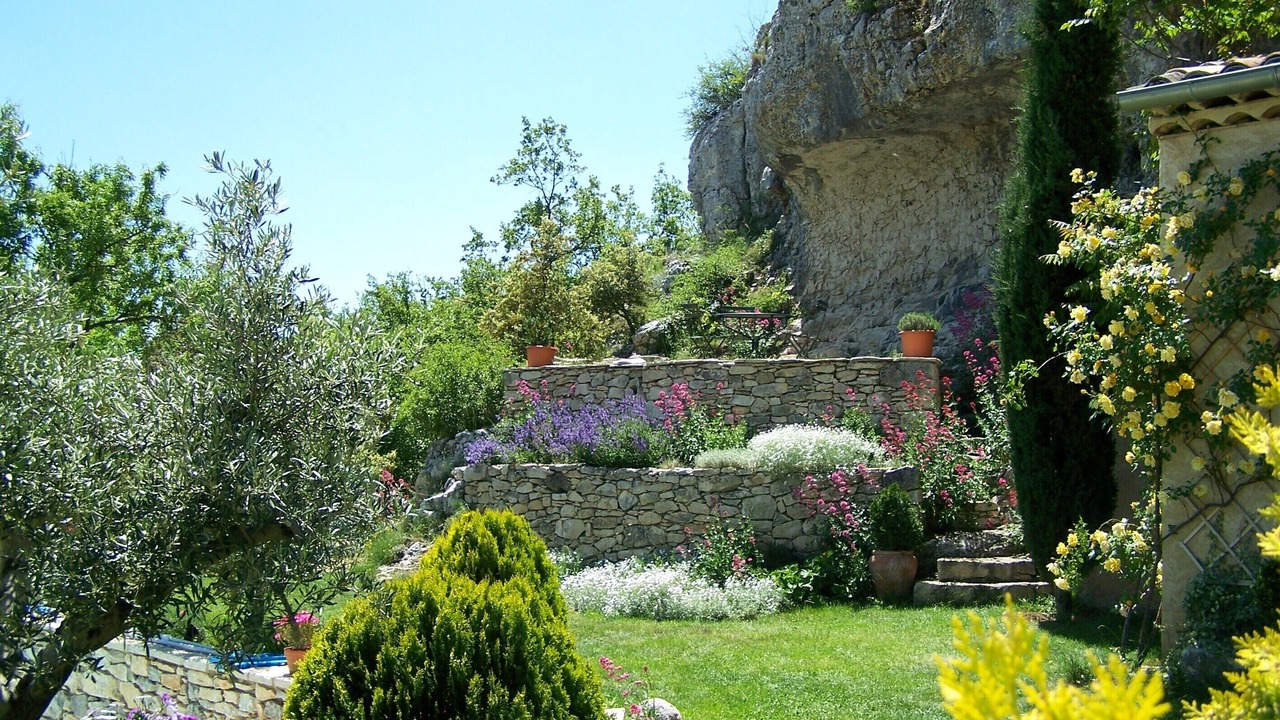 Photo of Outdoor in Simiane-la-Rotonde