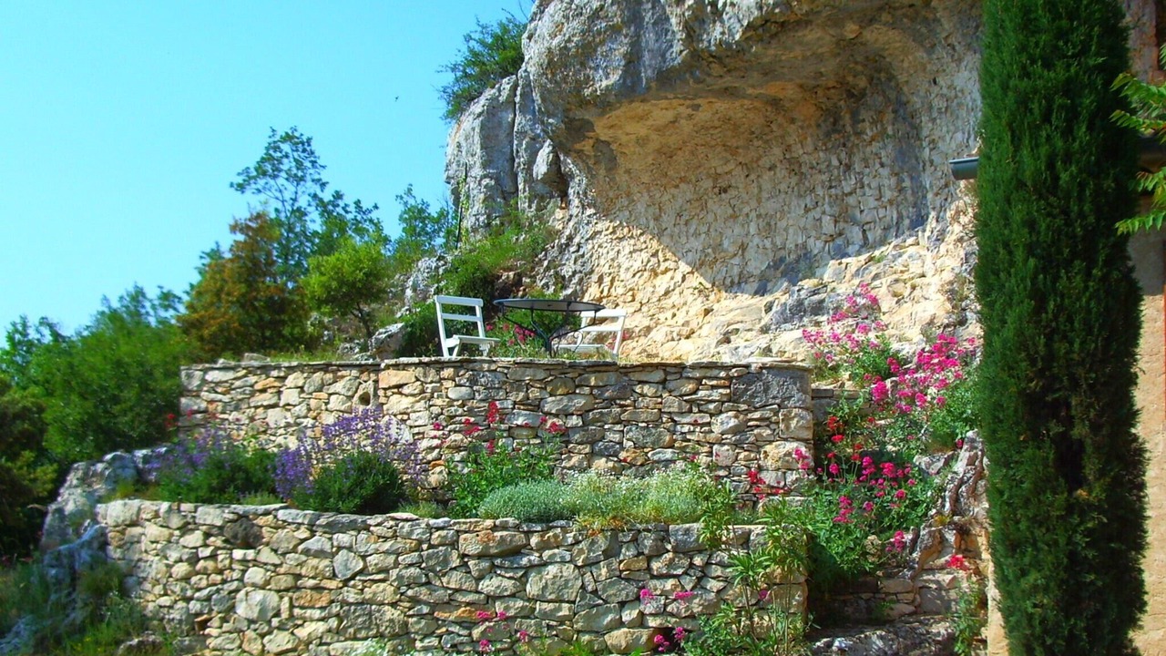 Photo of Outdoor in Simiane-la-Rotonde
