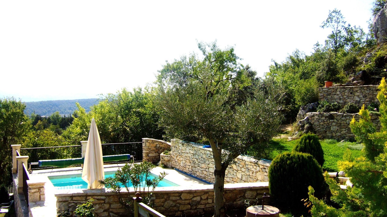 Photo of Outdoor in Simiane-la-Rotonde