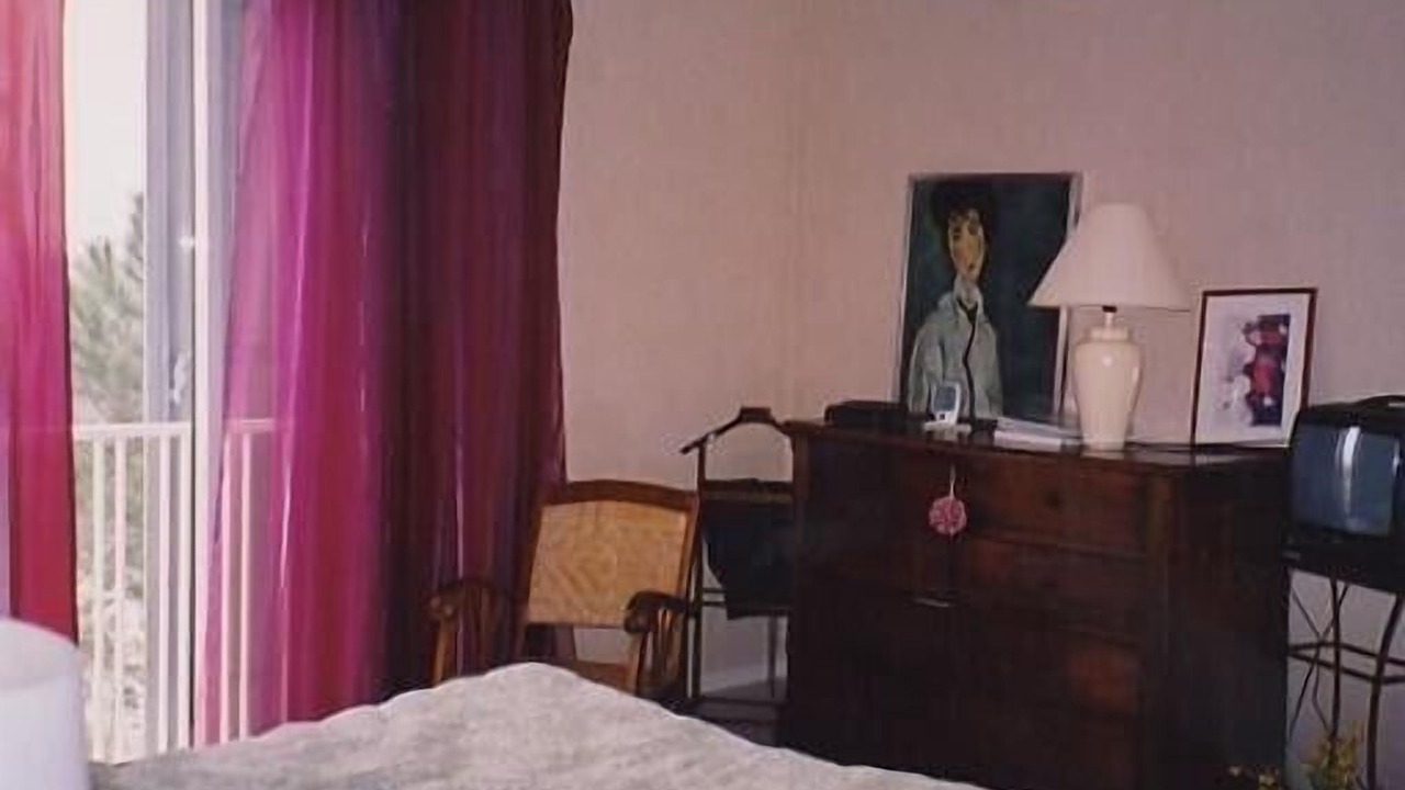 Photo of Bedroom in Orange