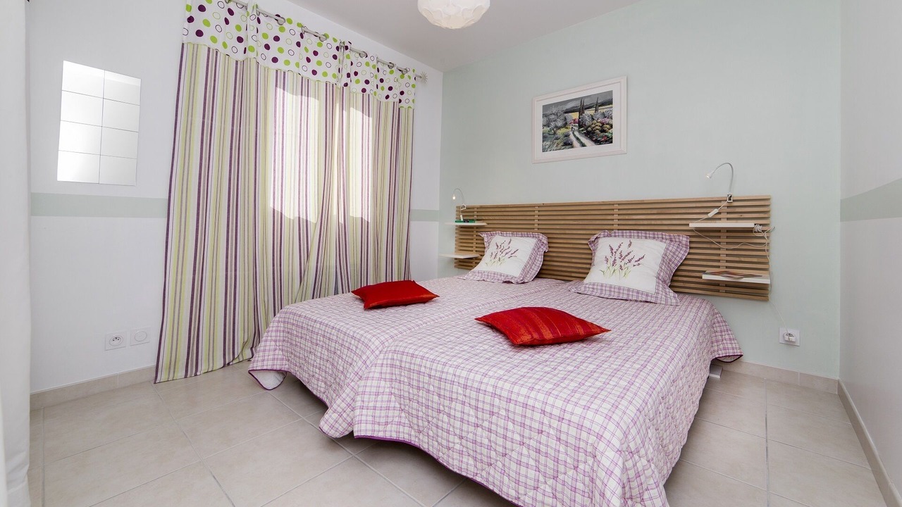 Photo of Bedroom in Colonzelle
