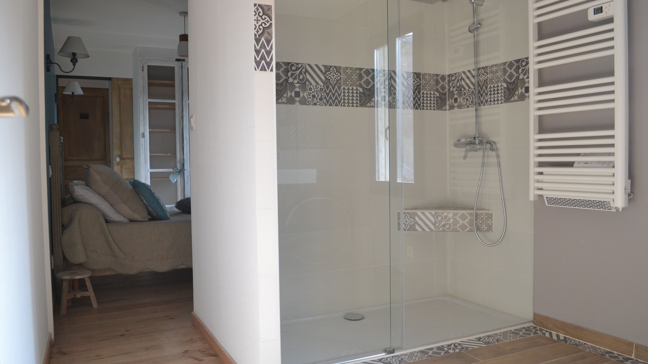 Photo of Bathroom in Maussane