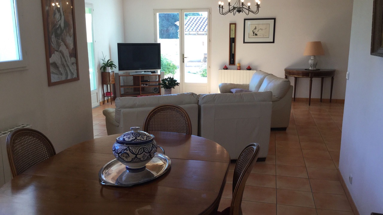 Photo of Livingroom in Mouries