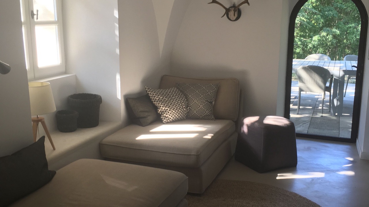 Photo of Livingroom in Saint-Martin-de-Castillon