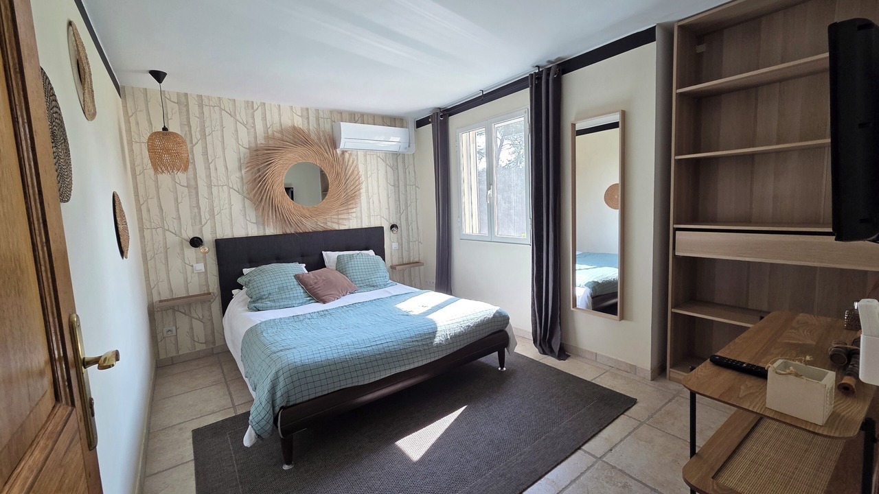 Photo of Bedroom in Saint-Maximin-la-Sainte-Baume