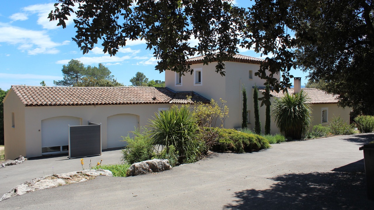 Photo of Outdoor in Saint-Maximin-la-Sainte-Baume